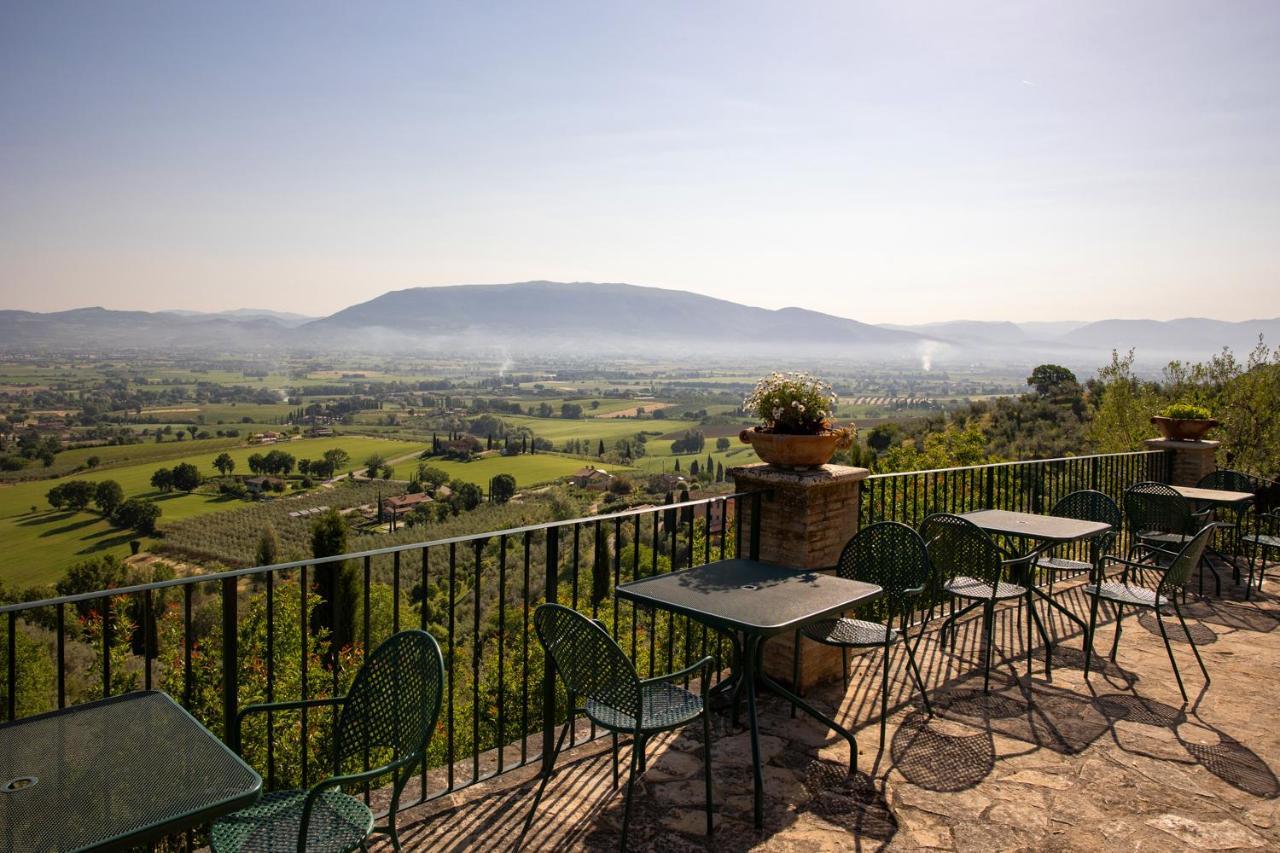 Il Poggio Degli Olivi Villa Bettona Exterior foto